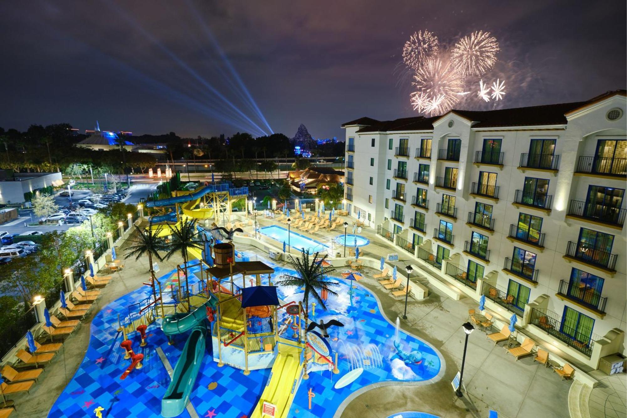 Courtyard Anaheim Theme Park Entrance Hotel Ngoại thất bức ảnh